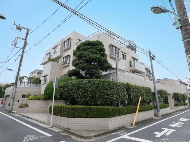 千早町ガーデンハウス